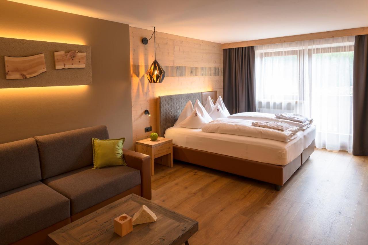 Erlebnisort Gassenhof Hotel รีดันนา ภายนอก รูปภาพ