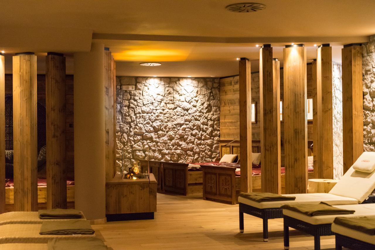 Erlebnisort Gassenhof Hotel รีดันนา ภายนอก รูปภาพ